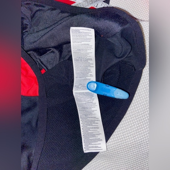 2/60& Men’s UNDER ARMOUR ColdGear black and red  Reactor Fleece Hoodie sz medium - Picture 9 of 16